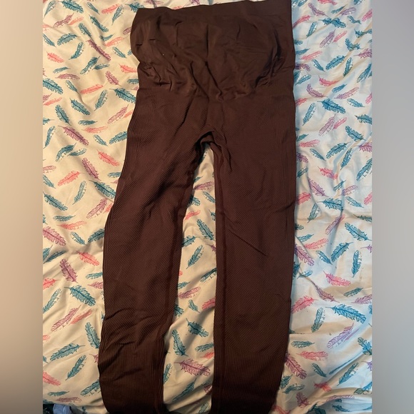 Maternity Pants - Picture 2 of 3